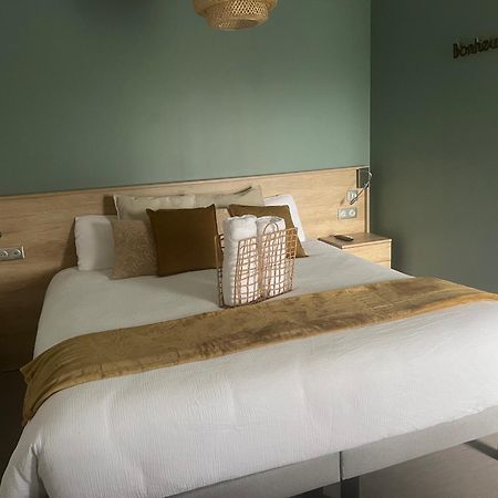 Chambre Privatisee L'Ermitage Vue Sur La Mayenne ชาโต-กงติเยร์ ภายนอก รูปภาพ